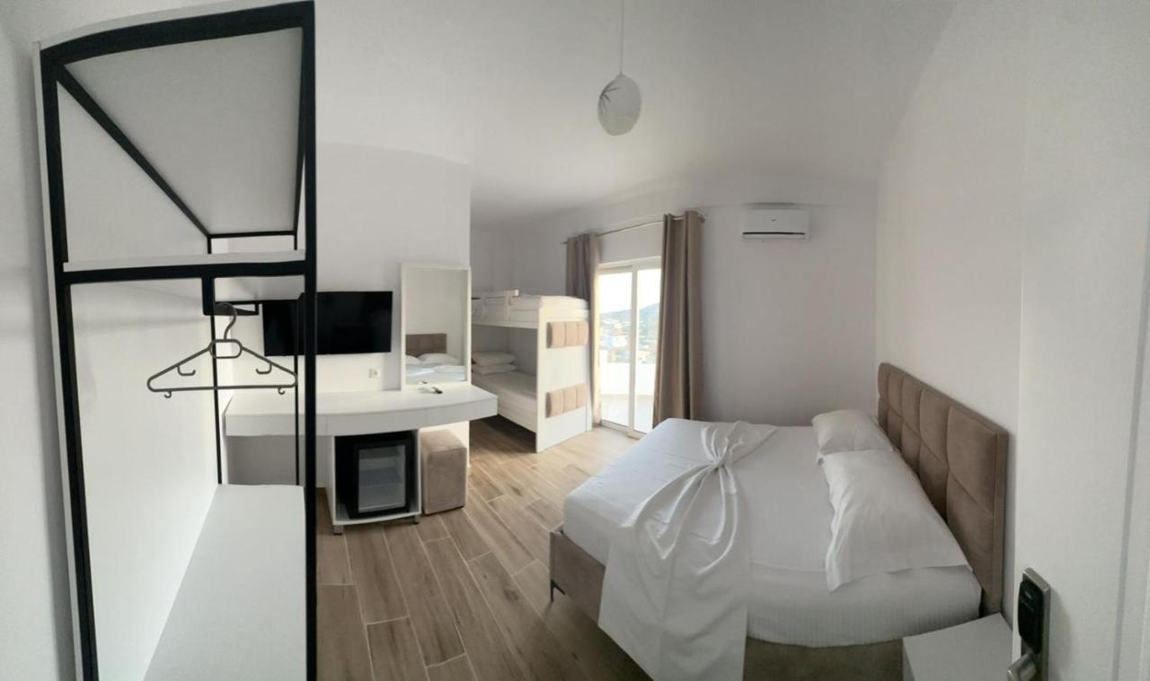 Hotel Belle Vue Ksamil Extérieur photo