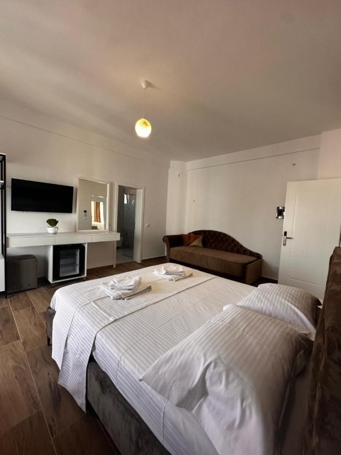 Hotel Belle Vue Ksamil Extérieur photo
