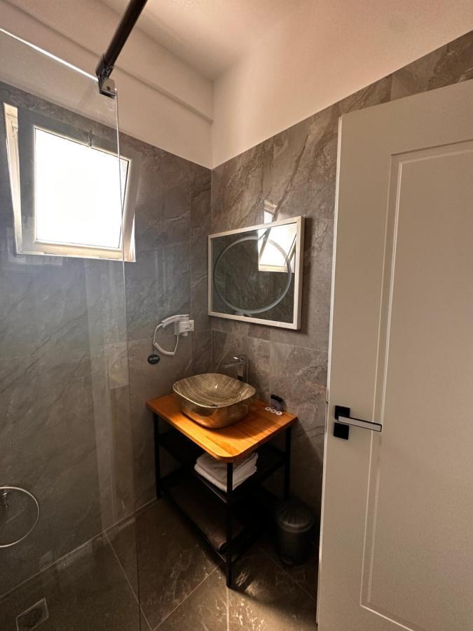 Hotel Belle Vue Ksamil Extérieur photo