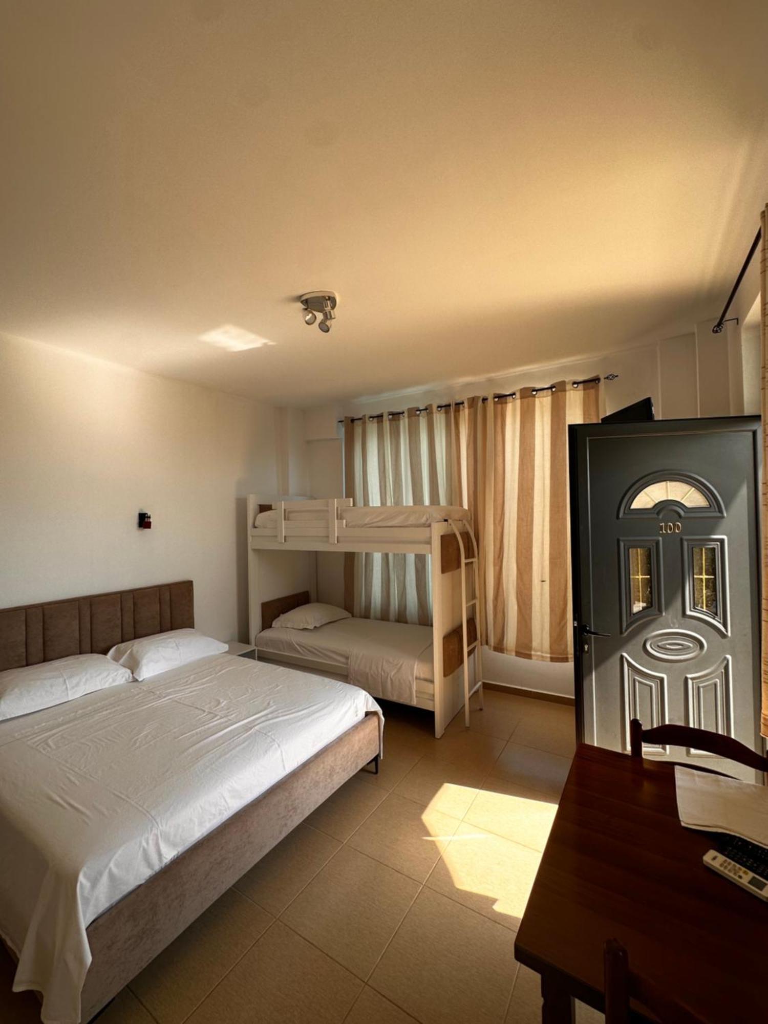 Hotel Belle Vue Ksamil Extérieur photo